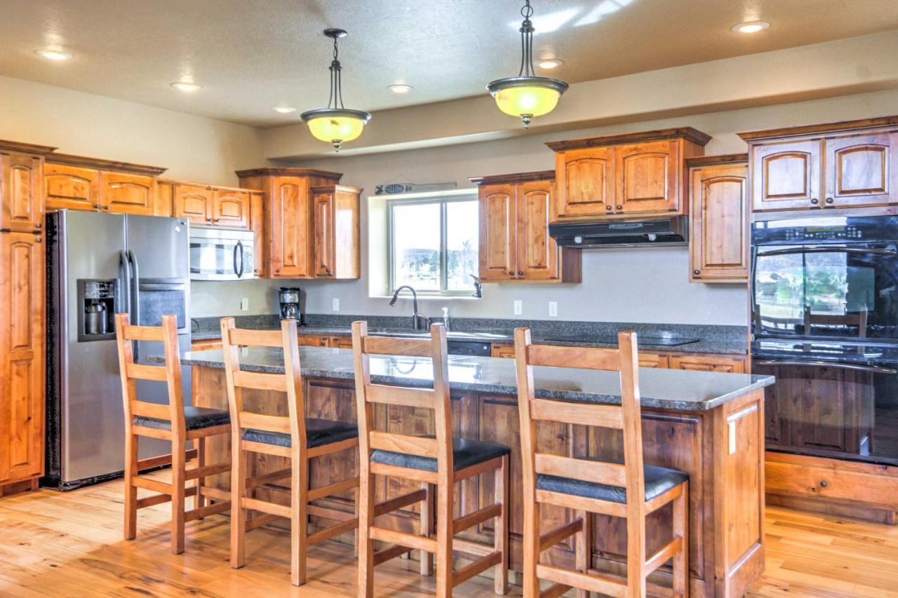 Rustic Bryce Canyon Home With Deck On Sevier River! Hatch Εξωτερικό φωτογραφία